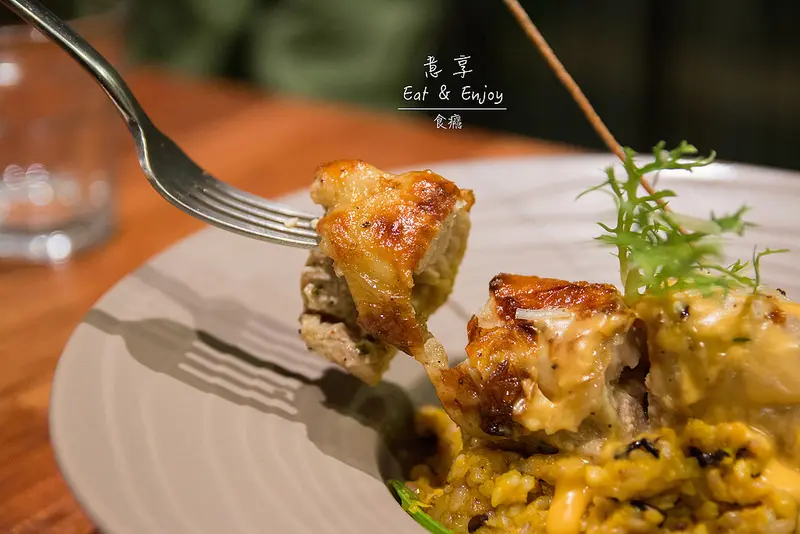 [食癮-西式]意享eat enjoy-熱情歡樂的美式小餐館，內有法鬥犬！！/新北市新店區/捷運新店區公所站/寵物友善餐廳