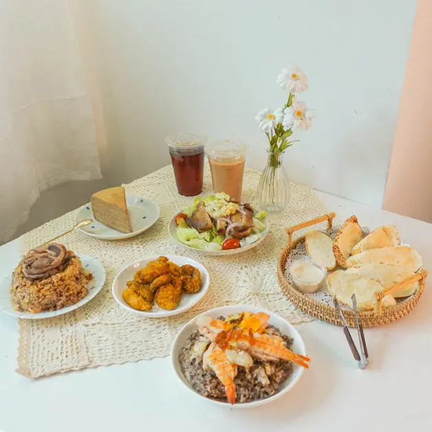 林口/新店美食。Eat Enjoy意享美式廚房  疫情期間69折  超豐盛CP值必點多人套餐  人氣必吃千層蛋糕