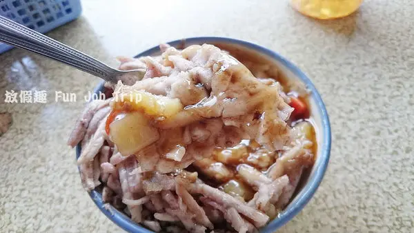 [台南中西區美食]古早味黃家碗粿(近新光三越新天地)