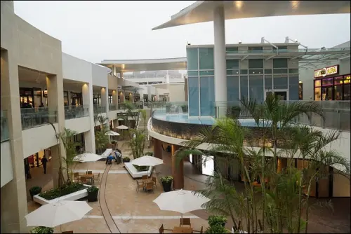 《桃園機場捷運線》林口三井OUTLET PARK試營運第一天~水上餐廳&美食街&國際精品服飾店搶鮮看！！