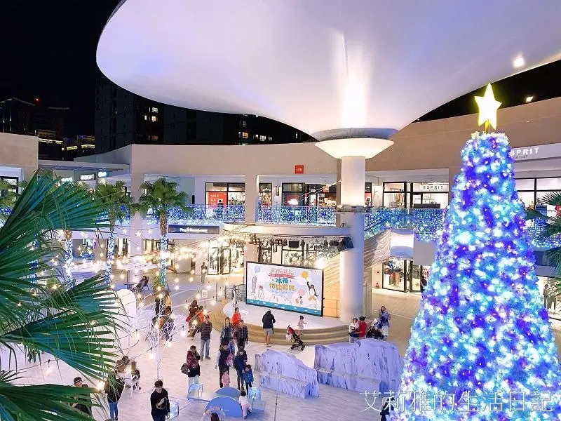 新北林口三井OUTLET｜哇！！林口下雪了嗎?｜PINGU的冰極探險旅程｜看聖誕燈飾不用擠到懷疑人生(三井凹類林口聖誕)