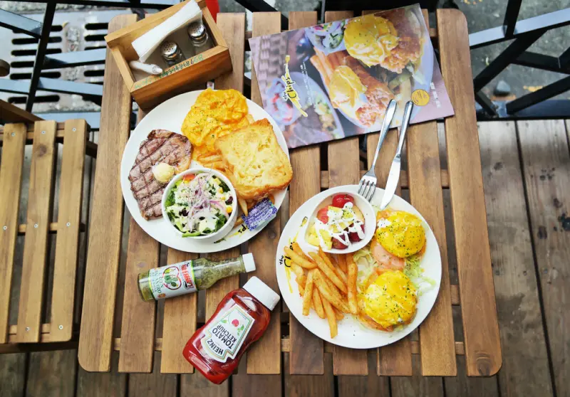 The Chips(光復店)│美式餐廳 ‧台北美食‧國父紀念館站‧早午餐推薦‧運動餐廳‧戶外涼亭野餐區‧適合朋友親子聚餐