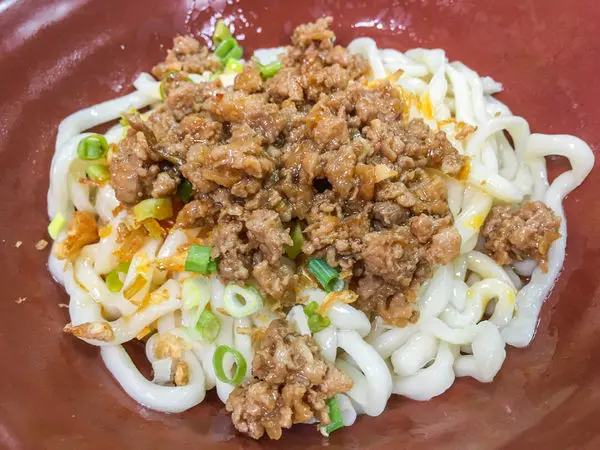 大王麻辣乾麵 - 沒有三兩三，別想上梁山