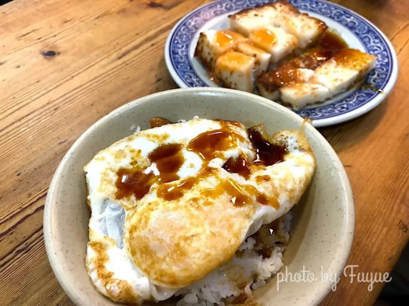 |台北萬華‧小吃| 清爽系滷肉飯《天天利美食坊》西門平價小吃推薦.捷運西門站