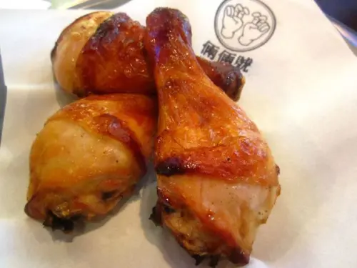 【台北市】噴香多汁烤雞腿、用料實在熱壓吐司、學區熱門新店一位難求-倆倆號LIANG LIANG HAO