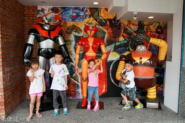 【宜蘭美食】駿懷舊親子餐廳。五.六年級生的童年回憶,老少都很愛