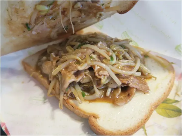 [北投在地美食] 鉄板Man~鐵板燒料理也跨行吐司界啦