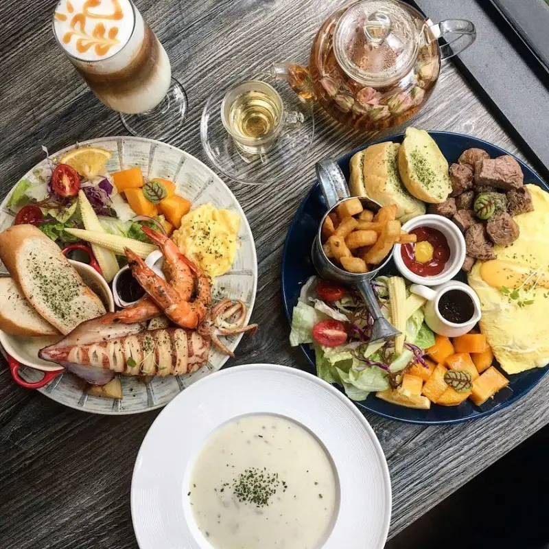 台中美食｜夏爾 Shire 中科店-牛排歐姆蛋必點，中科商圈豐盛早午餐