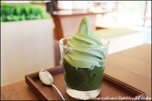 新北林口昕境廣場美食：金田Kanada Green Tea House - 林口昕境店～使用靜岡抹茶的甜點飲品