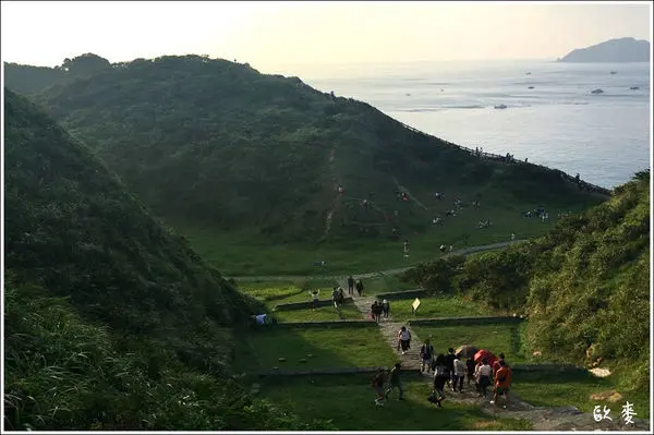 基隆︱通往V型翠綠山谷、湛藍大海之八斗子望幽谷步道