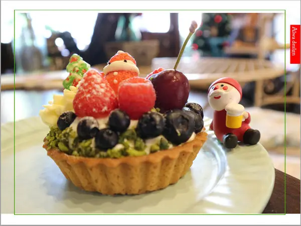 【聖誕萬歲，可愛無罪】哈甜豬 Honey Piggy！手做甜點+夢幻水果塔，一起來享受聖誕節的溫暖感動