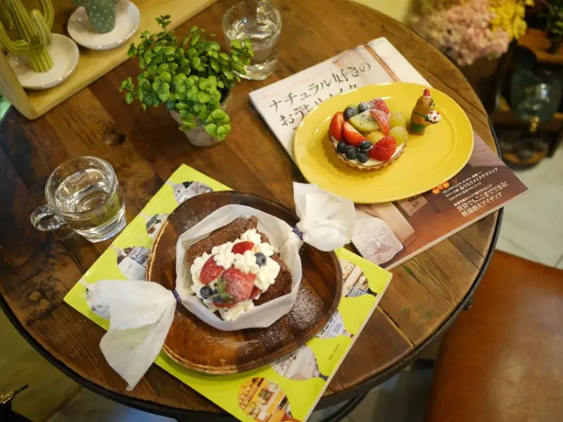 【新竹·竹北美食】哈甜豬 Honey Piggy，水果塔、手工戚風蛋糕、布朗尼、各式甜點專賣店。(檸檬塔．巧克力塔．抹茶塔．近竹北火車站)