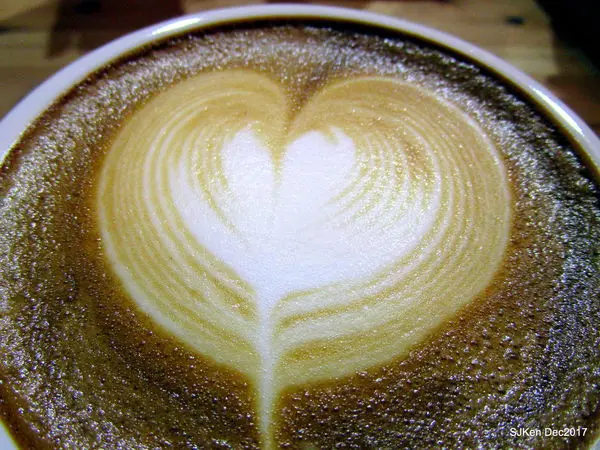 (台北捷運文湖線南京復興站周邊美食)「焙福咖啡 Baffery Cafe」--- 品咖啡 X 嚐麵包，歡聚共享好時光! 