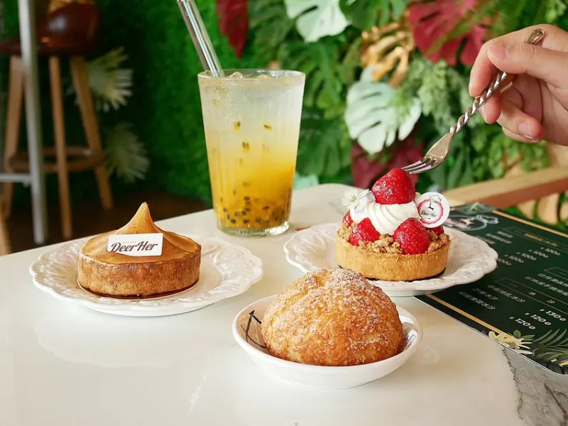 彰化和美森林風甜點店，戶外有超大停車場，低消$100超親切-DeerHer甜點廚坊