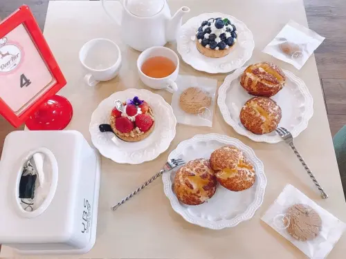 少女心噴發─IG打卡花牆!!!【美食】彰化和美─DeerHer甜點廚坊