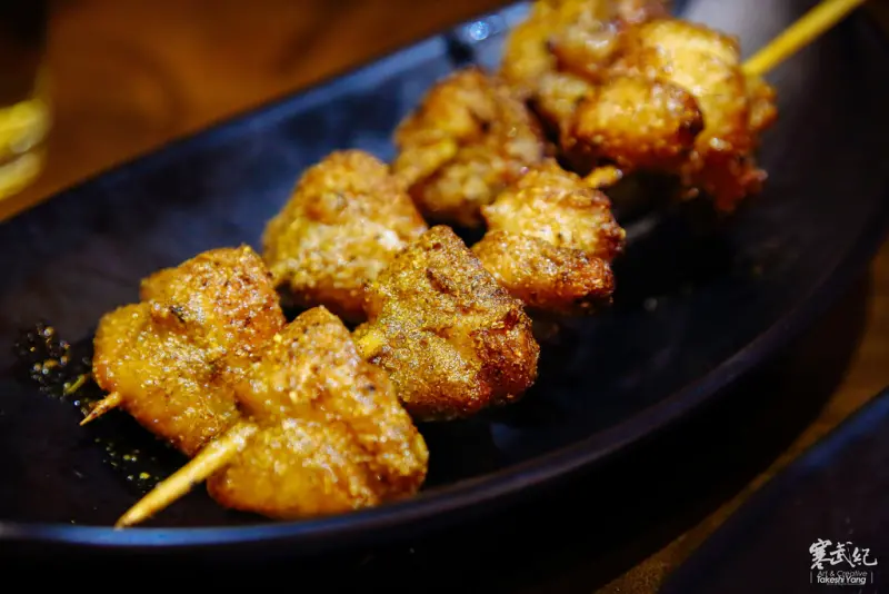 【中肯‧食記】捷運松江南京站‧老疆胡烤肉舖｜伊通街平價串燒屋‧大漠孜然風味最下酒！