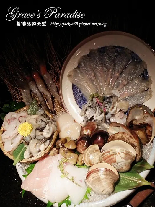 【大安】東區火鍋--囍聚精緻鍋物，有"青"才敢秀～活體海鮮/涮涮鍋。華視附近/近捷運國父紀念館站