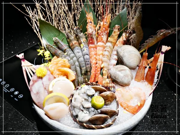 美食。餐廳│ 台北大安區 國父紀念館捷運站 囍聚精緻鍋物 台北海鮮火鍋 豪華海鮮火鍋/新鮮海鮮/精緻火鍋/CP值超高火鍋/東區火鍋 ❤跟著Livia享受人生❤