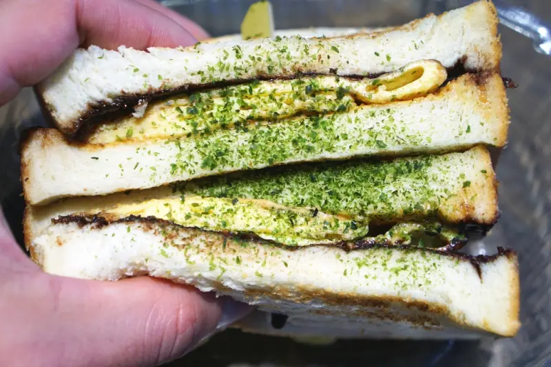 再訪好吃的碳烤吐司 現在也有漢堡可以選擇了哦-上山採覓@捷運中山國中站@五常街