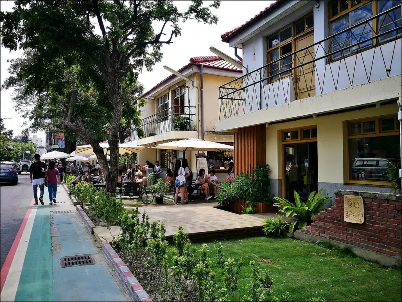 [台中景點] 審計新村 ．台中文青新聚落～搭配范特喜綠光計畫跟勤美誠品草悟道成台中一日遊