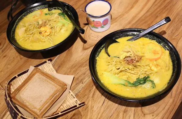 【台中。食】金福氣南洋食堂 // 環境復古有特色 平價的南洋小吃