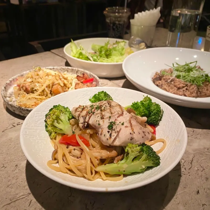 燈光美氣氛佳的餐酒館-Musee Kitchen&Bar