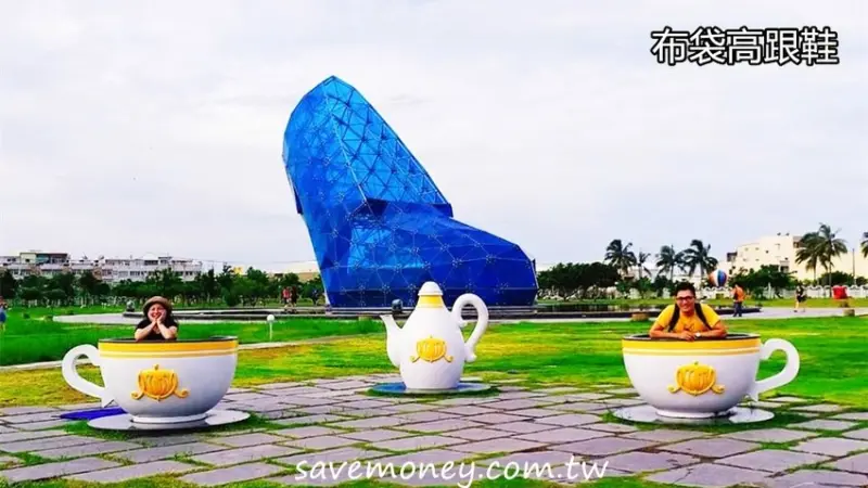 高跟鞋教堂｜嘉義布袋景點,新增遊樂設施及美食介紹 - 達人Emily的播報台