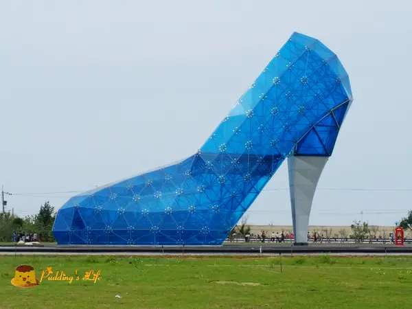 【遊記-嘉義】布袋景點新地標玻璃教堂《高跟鞋教堂》~~~海景公園戶外裝置藝術