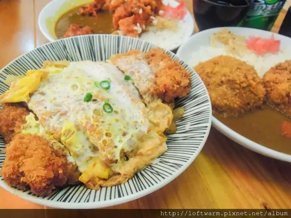 新竹竹北平價日式美食 樂陽食堂 炸雞咖哩飯 炸豬排丼飯 炸漢堡排咖哩飯