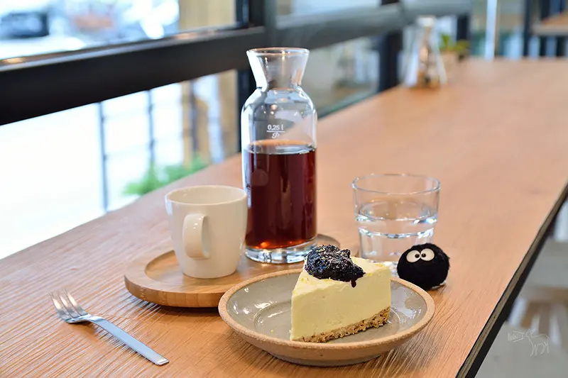 台北東區明亮咖啡館 FIX coffee & some more