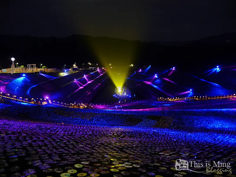 【新北瑞芳│遊記】梵谷星空草原～廢棄物變成藝術品