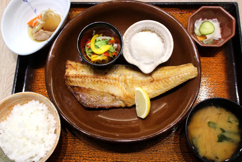 【台北市】日本家庭風味精緻美味日式定食-大戶屋