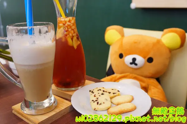 【台南-東區】拉拉熊x黑心咖啡..奏會來吃早午餐吧~打卡送布蕾!~《愛咖客咖啡館》        
      