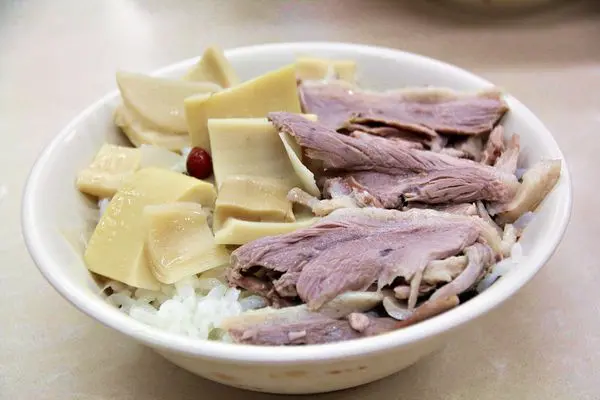 【鼎珍軒】鵝肉飯不帶骨口感嫩