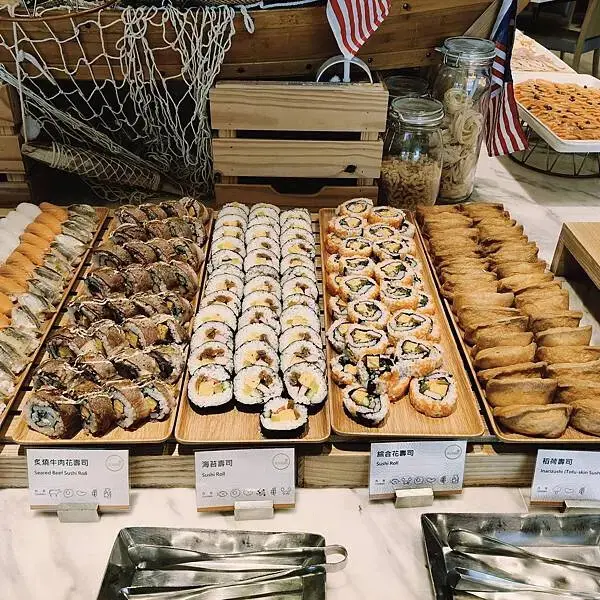 台北萬福六怡酒店敘日吃到飽餐廳~