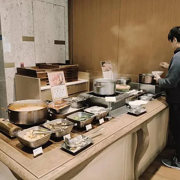 台北六福萬怡酒店敘日全日餐廳~星馬奇饗~南洋美食季~壽星優惠