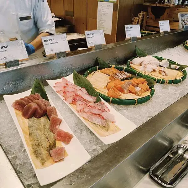 台北萬福六怡酒店敘日吃到飽餐廳~