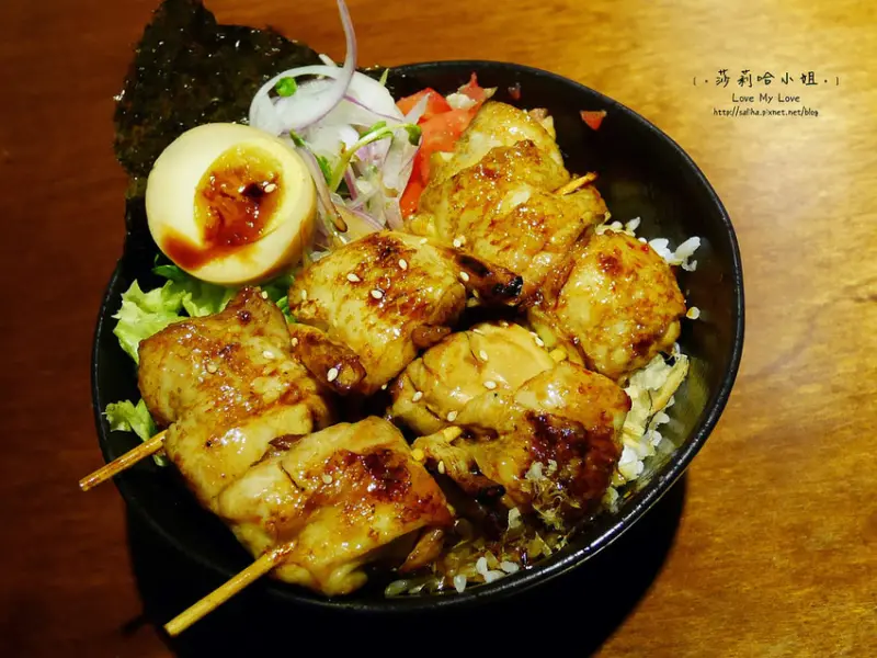 *台北士林夜市美食推薦*直火人燒肉丼飯屋~好吃人氣排隊餐廳,大推松阪豬肉丼,近劍潭站,士林站