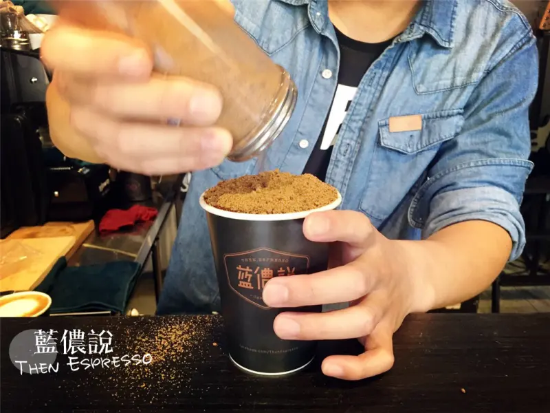 【台北｜士林夜市】怎能錯過最愛黑糖拿鐵 ▧ 藍儂說 ▧ 銘傳人必走巷弄好喝嘎逼