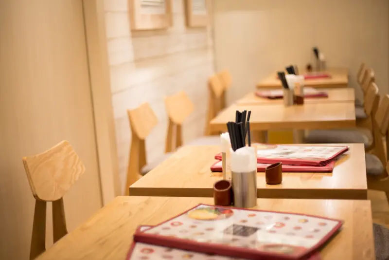 微風北車2樓 御盤de食堂 ::: 日本現代營養師！點定食的米飯和味噌湯可續碗 - 開朗少女的吃喝跑跳蹦