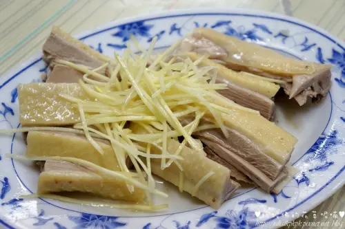 【高雄-前金區】河濱國小巷弄內無名美味鵝肉店