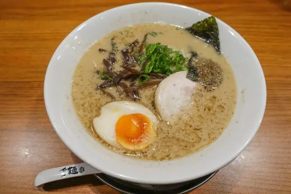 哲麵 - 想吃整年免錢麵的大胃王快來挑戰！