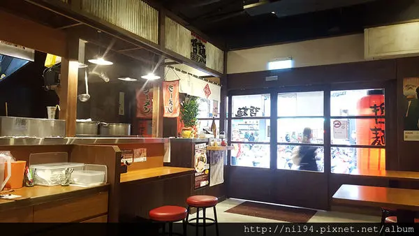 《拉麵》北車。哲麵 開封店