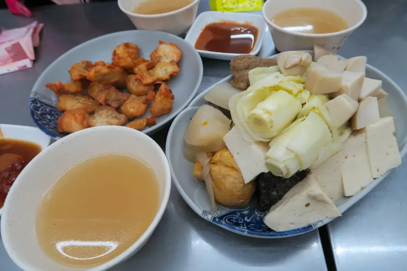 <台北。東區>正老牌東區關東煮-東區216巷關東煮/熱呼呼宵夜溫暖哩ㄟ心