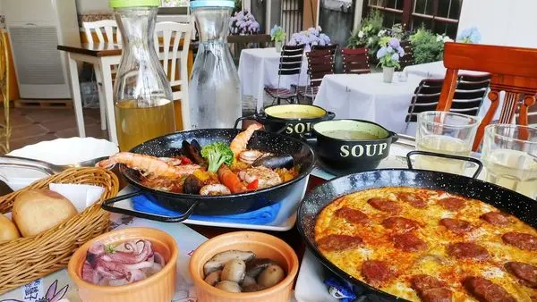 【台南市-麻豆區】在花木扶疏.綠草如茵的氛圍下，與提供風味一流的西班牙料理ー『麻豆驢子廚房』，來場迷人的心靈饗宴吧٩(๑❤ω❤๑)۶