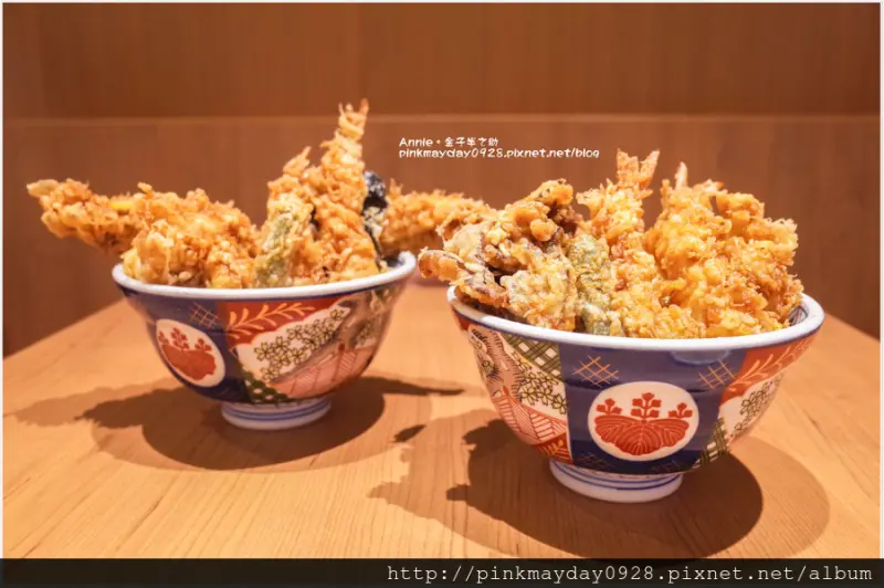 ✿台北✿ 東京超人氣天丼專賣！三百年的丼飯醬汁秘方 築地直送穴子魚也可以吃的到噢 ➜ 金子半之助