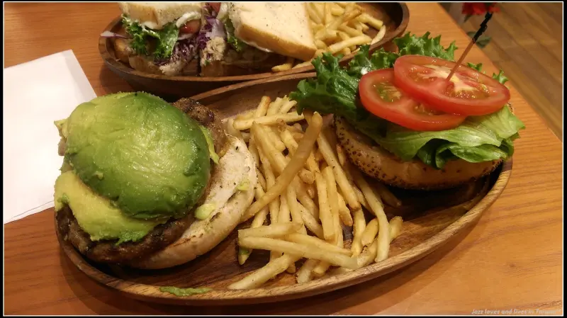 [Kua-Aina] The best burget from HAWAII