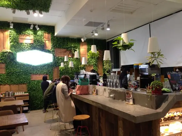 [ 台北 ] MOUNTAIN FUSION - 西湖 藏身內科園區內的傢俱咖啡店