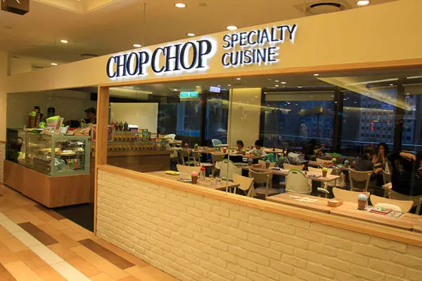 【信義區美食】恰恰食堂親子餐廳。市政府阪急百貨樓上,附生產履歷的新鮮食材及無毒安全的兒童遊戲空間