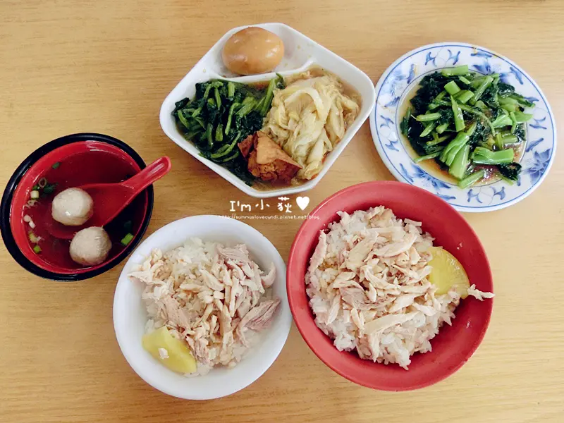 莊家火雞肉飯。勤美誠品附近傳統美食小吃!價格超級親民!懷念的好滋味!美村路美食!